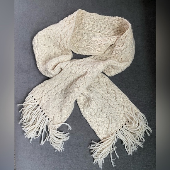 Lands End Ivory Cable Knit Unisex Wool Blend Scarf - Picture 1 of 5
